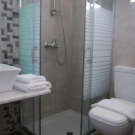 Aparthotel Artemis 3*