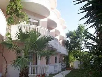 White Palace Aparthotel