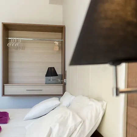 Hotel Stamos