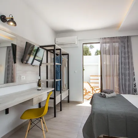 Aparthotel Casastavris - Aparts & Pool Faliraki