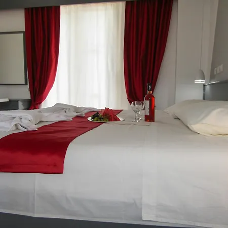 Hotel apartamentowy Oleander 3*