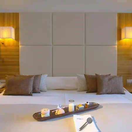 Hotelli Elysium &