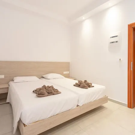 Stamos Hotell