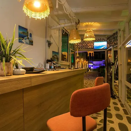 Casa Mikele By Sarikas - Sea Side And -adults Only Hotelli