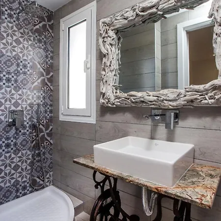 Apartament Ammos - In Neu Gebautem Designerhaus Faliraki