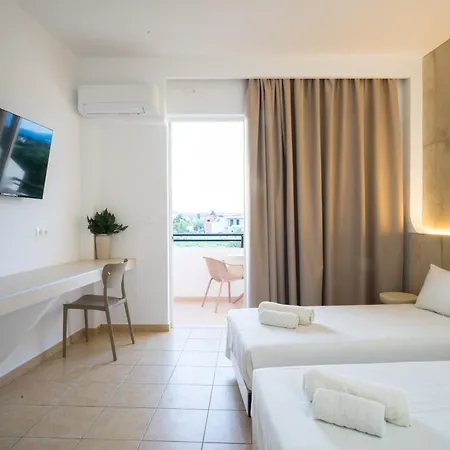 Diamond Aparthotel