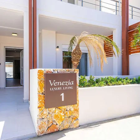 Villa Venezia Luxury Living Villas,