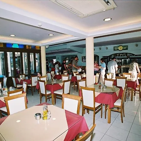 Hotel Grecian Fantasia 3*