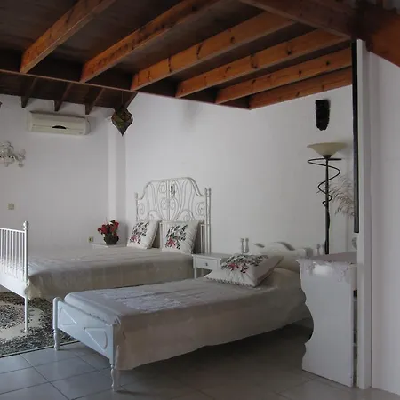 Castellino Studios
