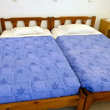 Ano Kampos Khách sạn *