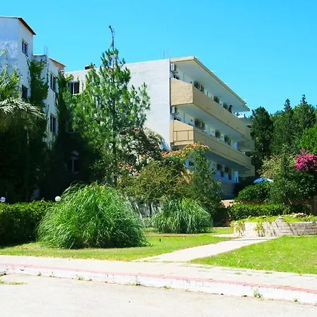 Achousa (adults Only) Lägenhetshotell Faliraki