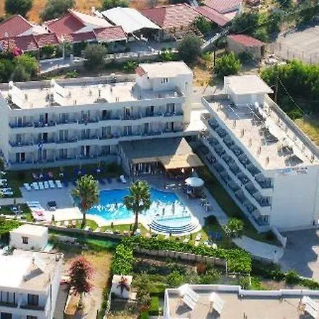 Dias & Aparthotel 2*