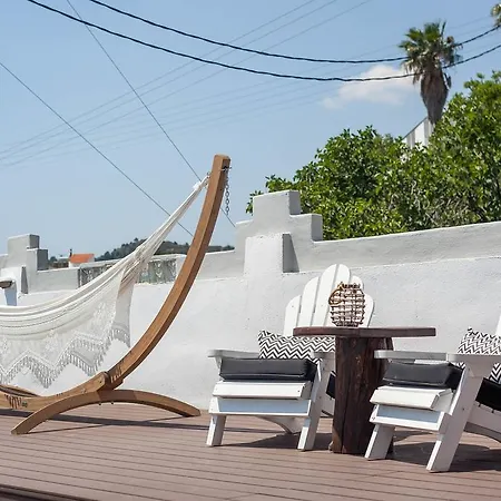 Malibu Boutique & Huoneistohotelli Faliraki