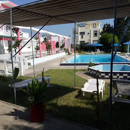 Oleander Hotel apartamentowy 3*