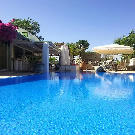 Gorgona Apartment