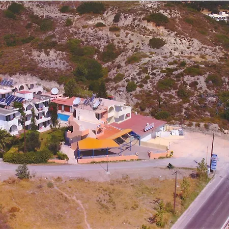 Aparthotel Artemis 3*