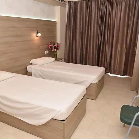 Aparthotel Rose *