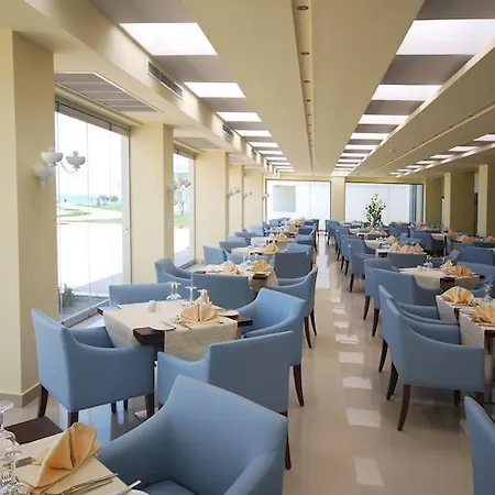 Apollo Blue Hotell