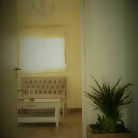 Aparthotel Anelia Boutique & 3*