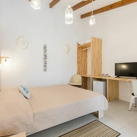 Aparthotel Bivalvia