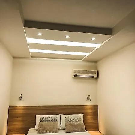 Guesthouset Omiros 2*