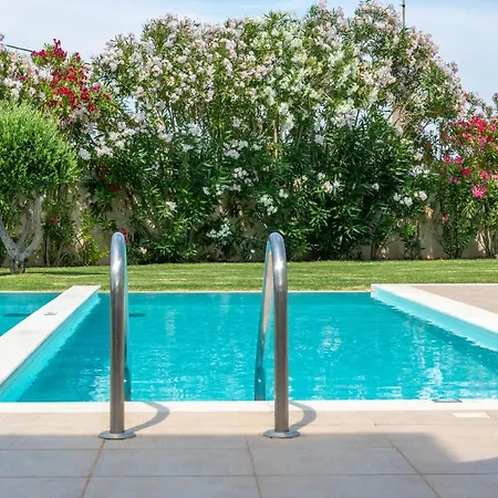 Apollo Blue Hotell 5*