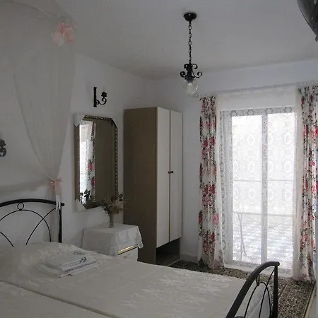 Guest house Castellino Studios